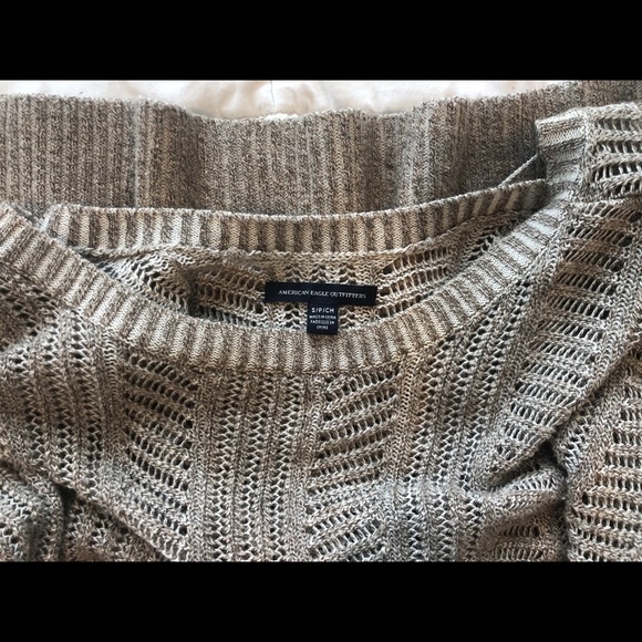 American Eagle sweater - Picture 3 of 3